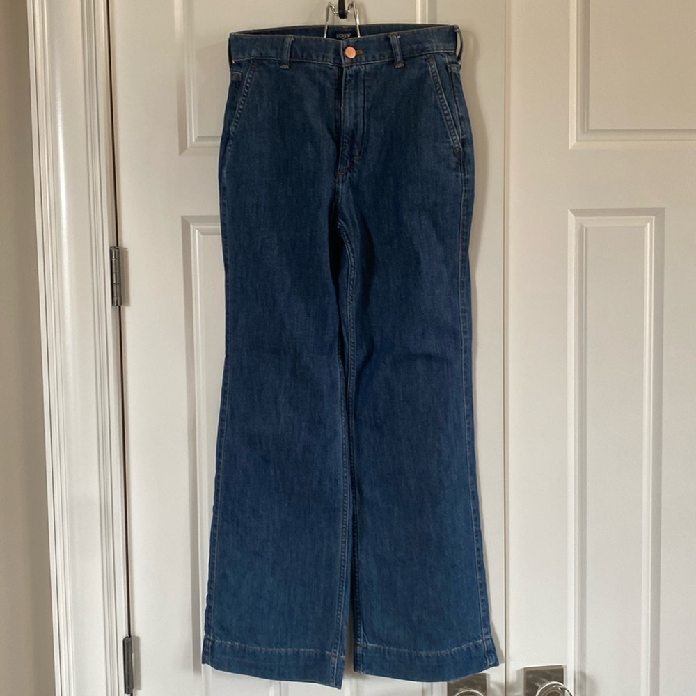J.Crew Women’s Bootcut Jeans. Size 24. Inseam 29.